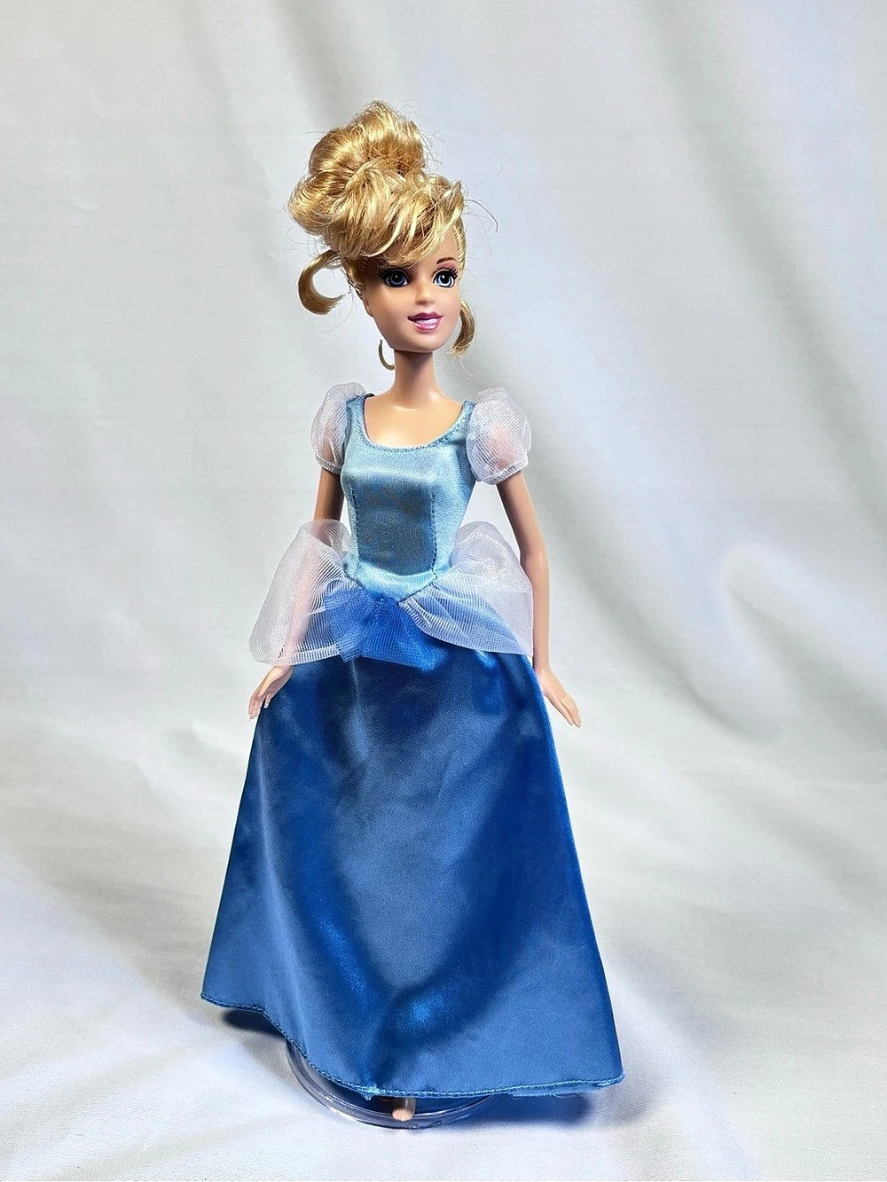 Mattel Disney Princess Cinderella Fashion Doll
